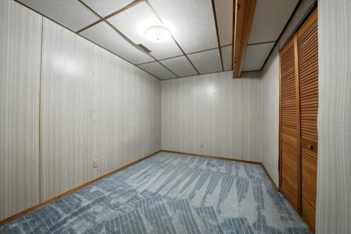 138 Duncan Crescent, Red Deer, AB - Indoor Photo Showing Other Room