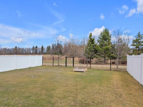 105 Ash Close, Blackfalds, AB - Outdoor