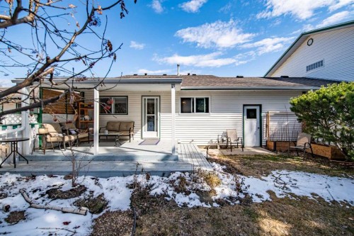 9 Rutherford Place, Red Deer, AB - Outdoor With Deck Patio Veranda