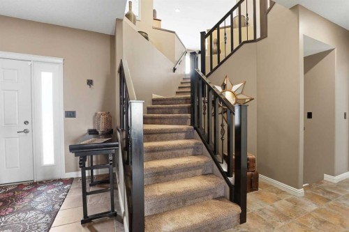 74 Ingram Close, Red Deer, AB 