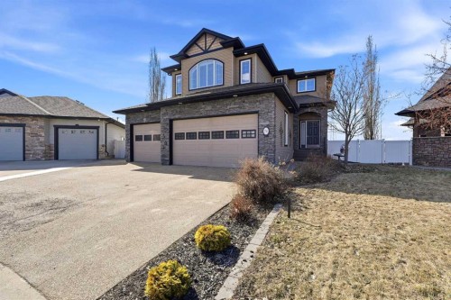 74 Ingram Close, Red Deer, AB 