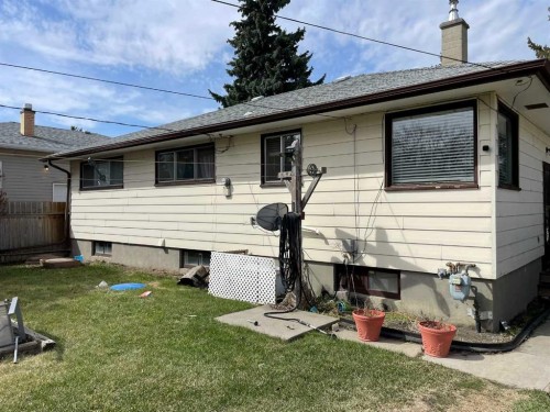 3405 52 Avenue, Red Deer, AB - Outdoor With Exterior