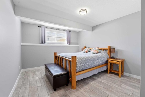 11 Aura Drive, Blackfalds, AB - Indoor Photo Showing Bedroom