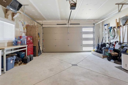 11 Aura Drive, Blackfalds, AB - Indoor Photo Showing Garage