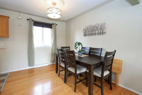 4214 40A Avenue, Red Deer, AB - Indoor Photo Showing Dining Room