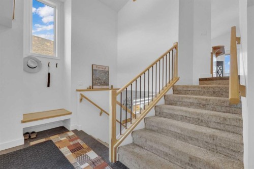 60 Vanson Close, Red Deer, AB - Indoor Photo Showing Other Room