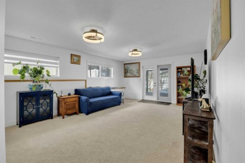 60 Vanson Close, Red Deer, AB - Indoor Photo Showing Other Room