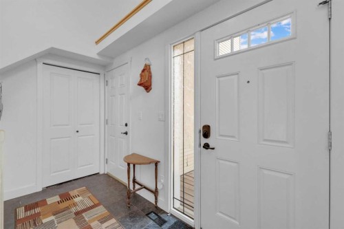 60 Vanson Close, Red Deer, AB - Indoor Photo Showing Other Room