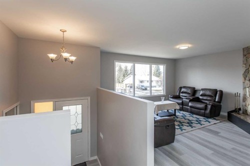 103 Westview Drive, Sylvan Lake, AB - Indoor