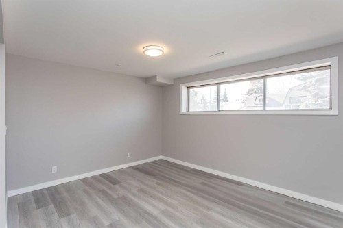 103 Westview Drive, Sylvan Lake, AB - Indoor Photo Showing Other Room