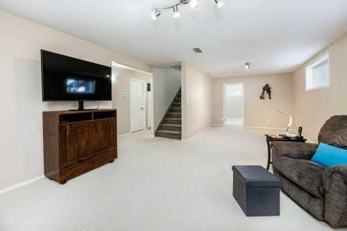 75 Langford Crescent, Red Deer, AB - Indoor