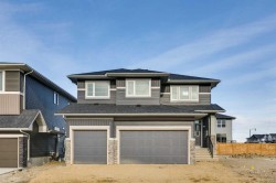 286 Dawson Wharf Rise Chestermere, AB T1X 2W4