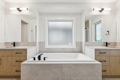 286 Dawson Wharf Rise, Chestermere, AB - Indoor Photo Showing Bathroom
