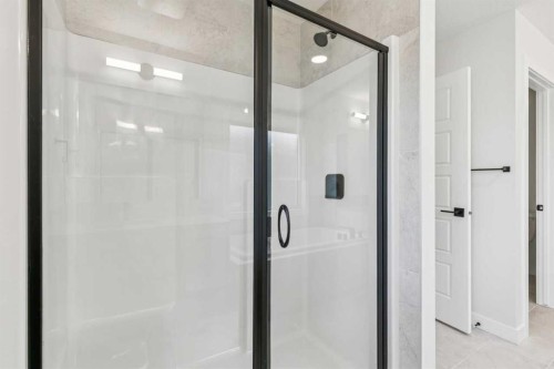 286 Dawson Wharf Rise, Chestermere, AB - Indoor Photo Showing Bathroom