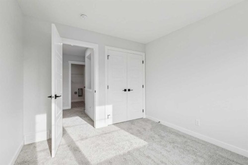286 Dawson Wharf Rise, Chestermere, AB - Indoor Photo Showing Other Room