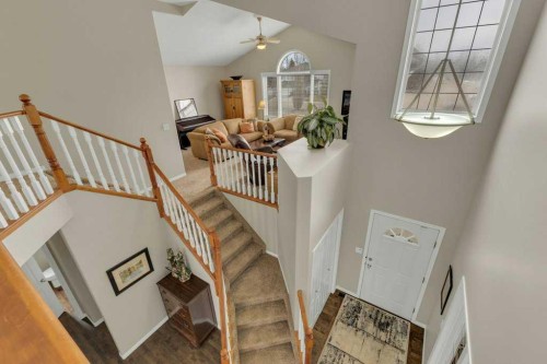 190 Asmundsen Avenue, Red Deer, AB - Indoor Photo Showing Other Room