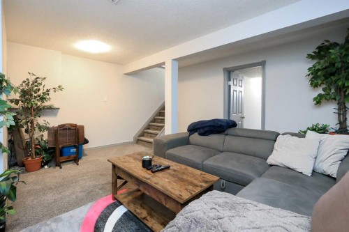 76 Good Crescent, Red Deer, AB - Indoor Photo Showing Living Room