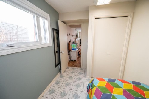 25 Gilbert Crescent, Red Deer, AB - Indoor