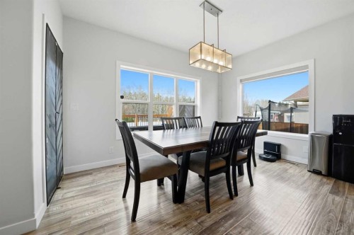 113 Coachman Way, Blackfalds, AB - Indoor Photo Showing Dining Room