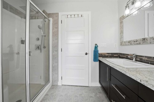 113 Coachman Way, Blackfalds, AB - Indoor Photo Showing Bathroom