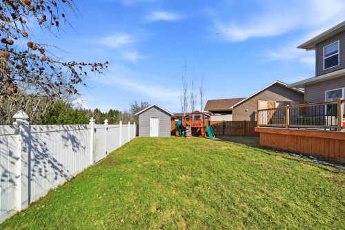 113 Coachman Way, Blackfalds, AB - Outdoor With Deck Patio Veranda