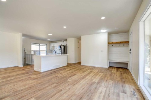 54 Ogden Avenue, Red Deer, AB - Indoor