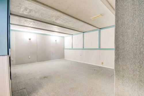 54 Ogden Avenue, Red Deer, AB - Indoor Photo Showing Other Room