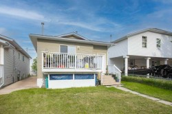 45 Hangingstone Drive Lacombe, AB T4L 1P9