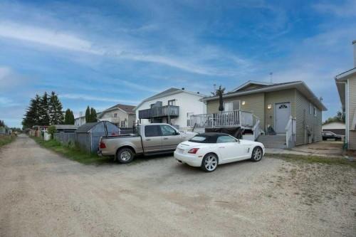45 Hangingstone Drive, Lacombe, AB - Outdoor
