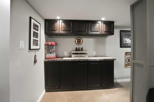 6 Sydney Close, Red Deer, AB - Indoor