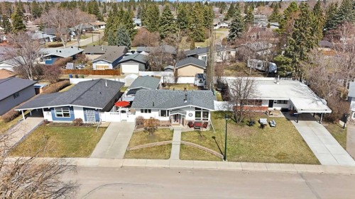 6 Sydney Close, Red Deer, AB - Outdoor