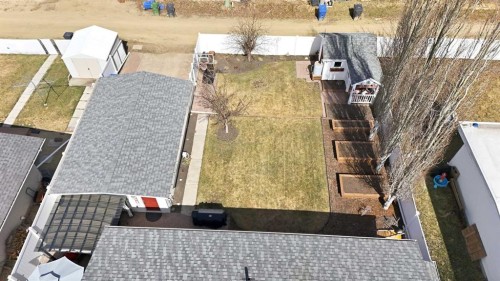6 Sydney Close, Red Deer, AB - Outdoor