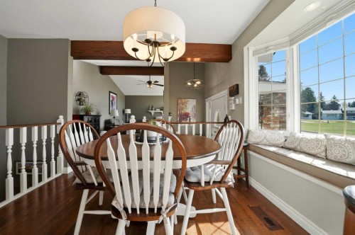 6 Sydney Close, Red Deer, AB - Indoor Photo Showing Dining Room