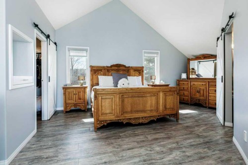 19 Lakeview Drive, Rochon Sands, AB - Indoor Photo Showing Bedroom