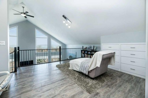 19 Lakeview Drive, Rochon Sands, AB - Indoor