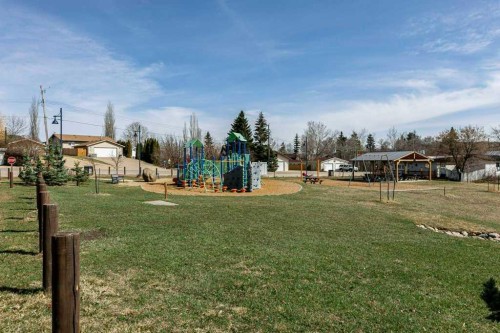 19 Lakeview Drive, Rochon Sands, AB - Outdoor