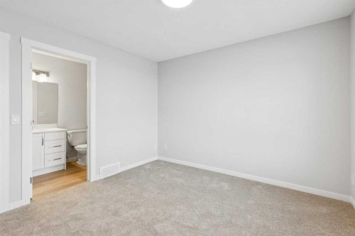 505-135 Mahogany Parade Se, Calgary, AB - Indoor Photo Showing Other Room