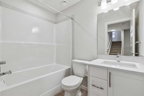 505-135 Mahogany Parade Se, Calgary, AB - Indoor Photo Showing Bathroom