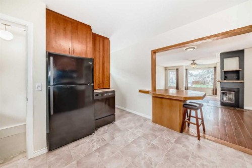 5309 42A Avenue, Red Deer, AB - Indoor With Fireplace