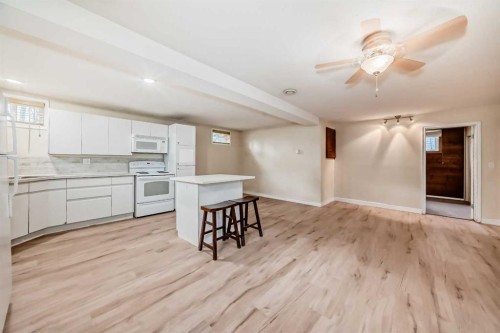 5309 42A Avenue, Red Deer, AB - Indoor Photo Showing Kitchen