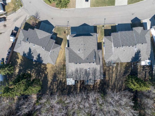 27-2821 Botterill Crescent, Red Deer, AB - Outdoor