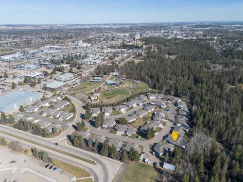 27-2821 Botterill Crescent, Red Deer, AB - Outdoor With View