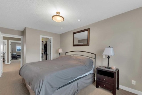 18 Shaw Close, Red Deer, AB - Indoor Photo Showing Bedroom