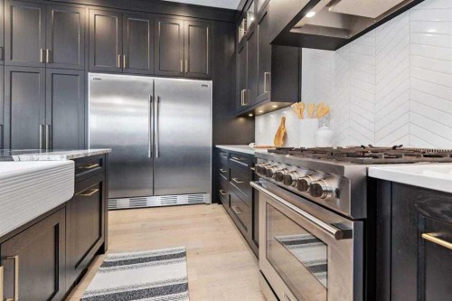 57 Larratt Close, Red Deer, AB - Indoor Photo Showing Kitchen With Upgraded Kitchen