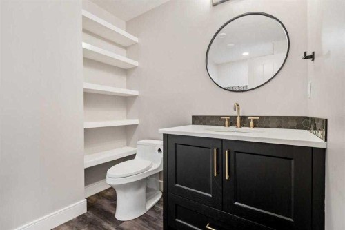 57 Larratt Close, Red Deer, AB - Indoor Photo Showing Bathroom
