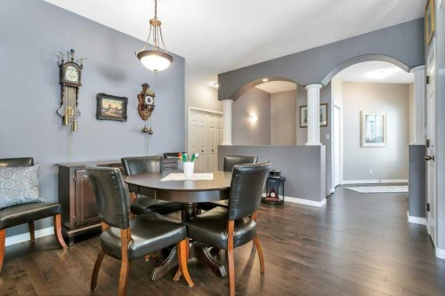 10-32 Dowler Street, Red Deer, AB - Indoor Photo Showing Dining Room