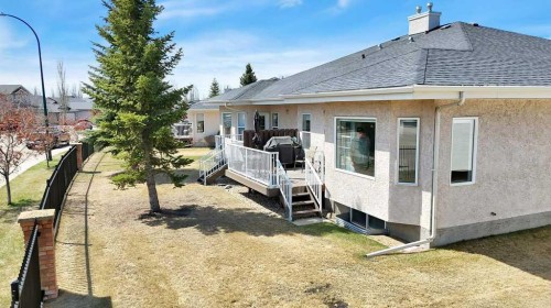 10-32 Dowler Street, Red Deer, AB - Outdoor