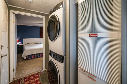 16 Main Street, Edberg, AB - Indoor Photo Showing Laundry Room
