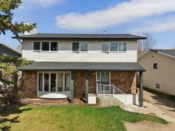 10 Blackstone Avenue Lacombe, AB T4L 1P8