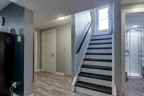 5616 55 Avenue, Lacombe, AB - Indoor Photo Showing Other Room